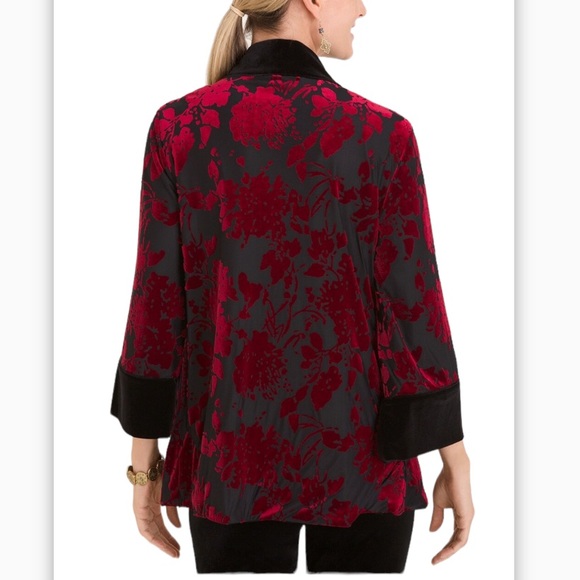 Chicos Travelers Collection Reversible Black To Red Velvet Floral Jacket NWT - Picture 10 of 11